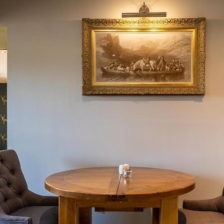 The Juniperlea Inn Pathhead Екстериор снимка